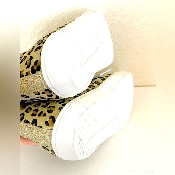 LEATHER CROWN MID TOPS in leopard print and gold metallic leather. New - Picture 7 of 14